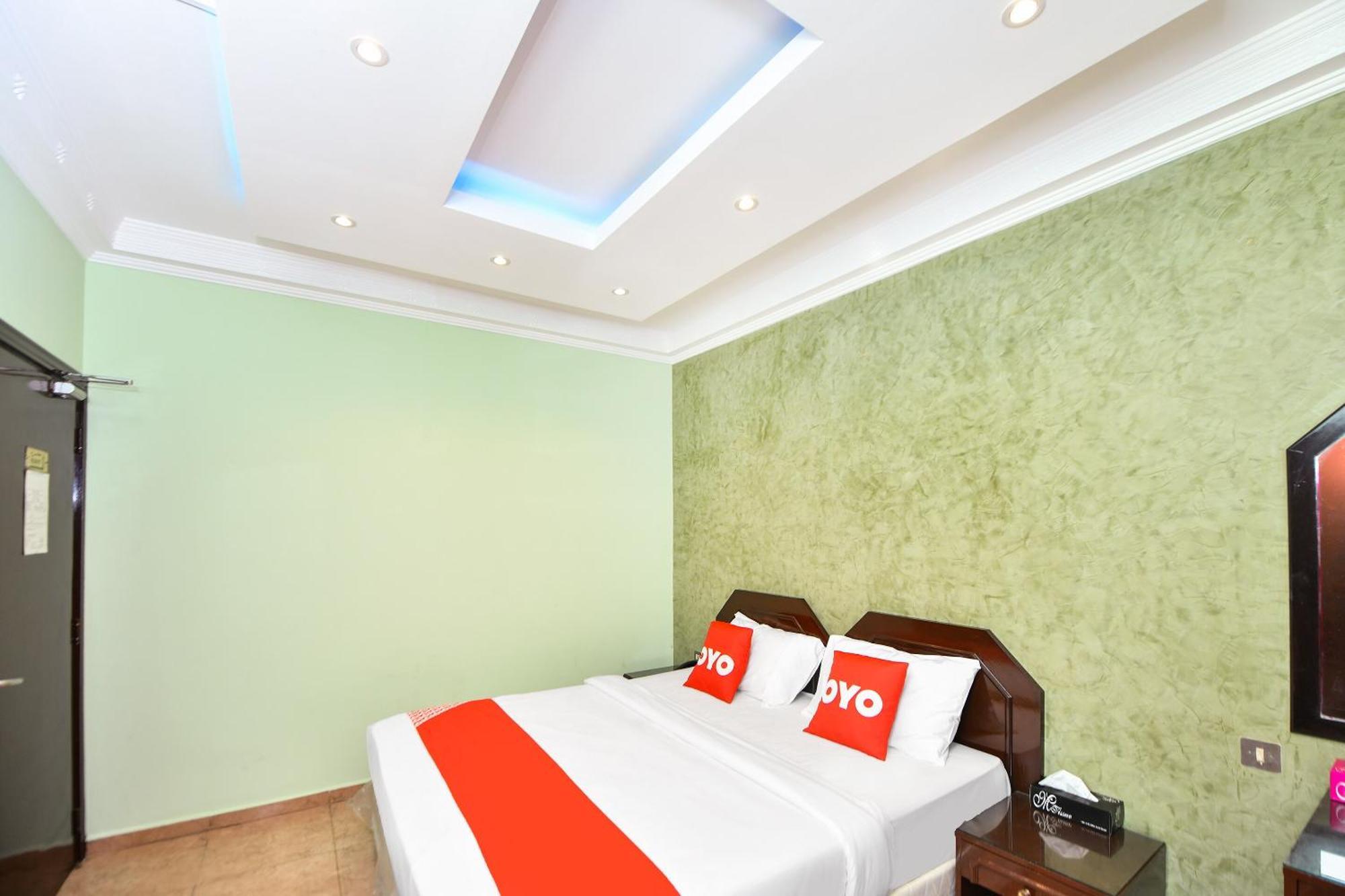 Oyo 137 Marina Hotel Muscat Eksteriør billede