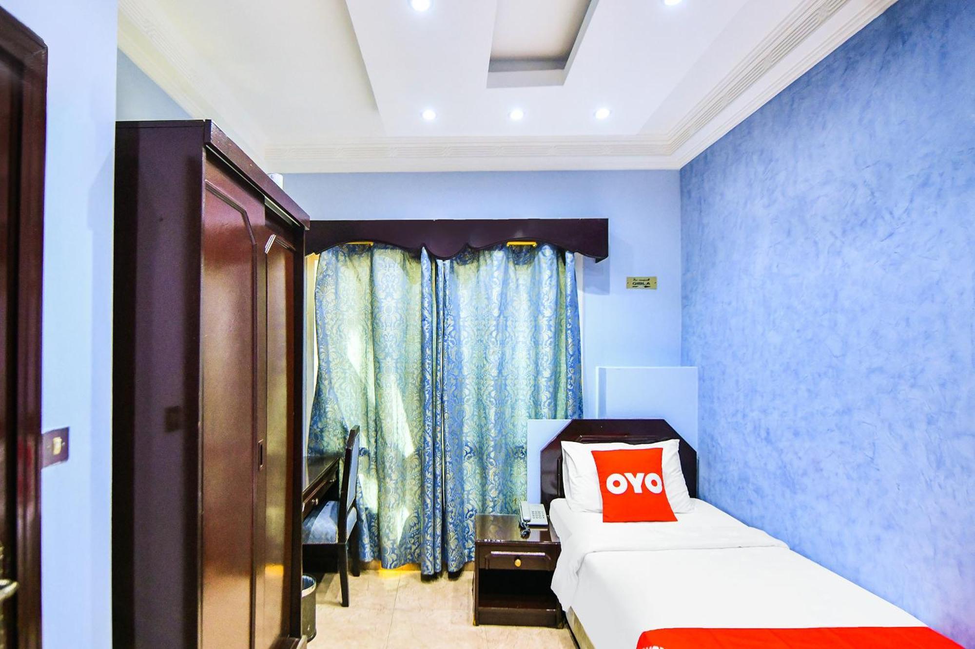 Oyo 137 Marina Hotel Muscat Eksteriør billede